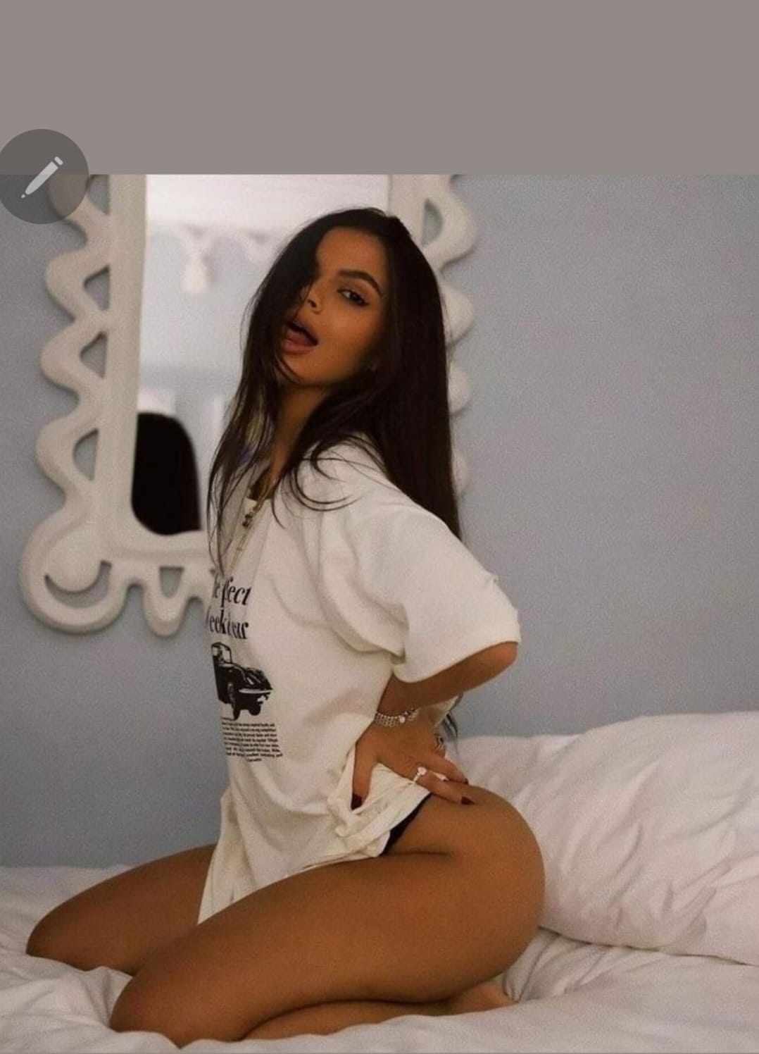 Adina fotoğraf