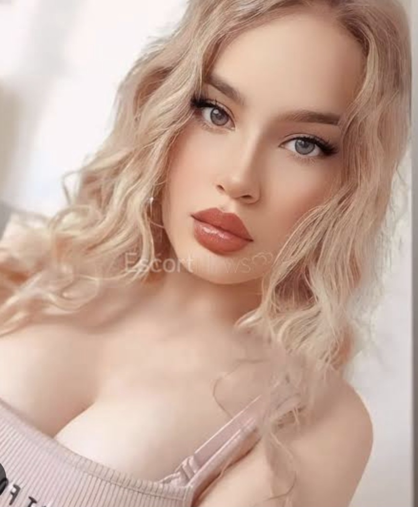 İzmirli Gözde fotoğraf